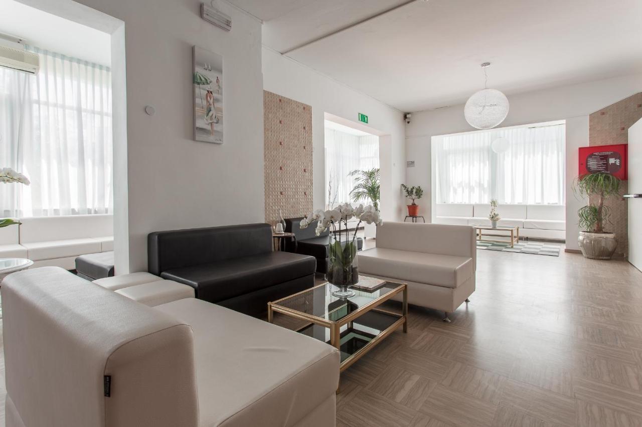 Hotel Bristol - Koolibry Hotels 체르비아 외부 사진